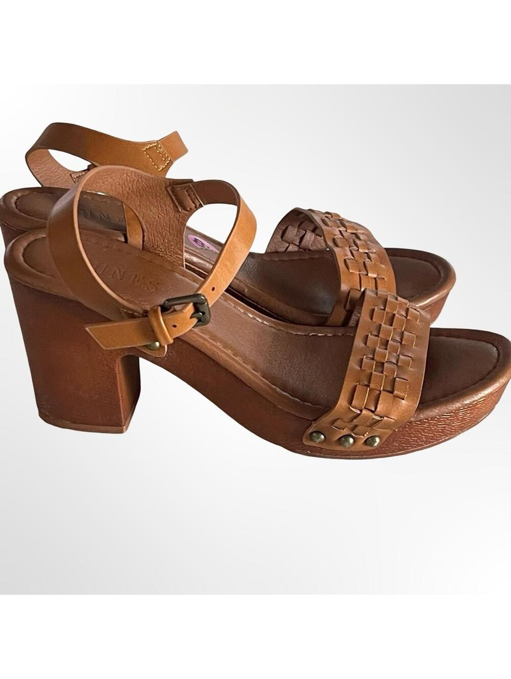 Dunes Women’s Tan Woven Front Ankle-Strap Sandals - size 8.5 - Picture 2 of 7